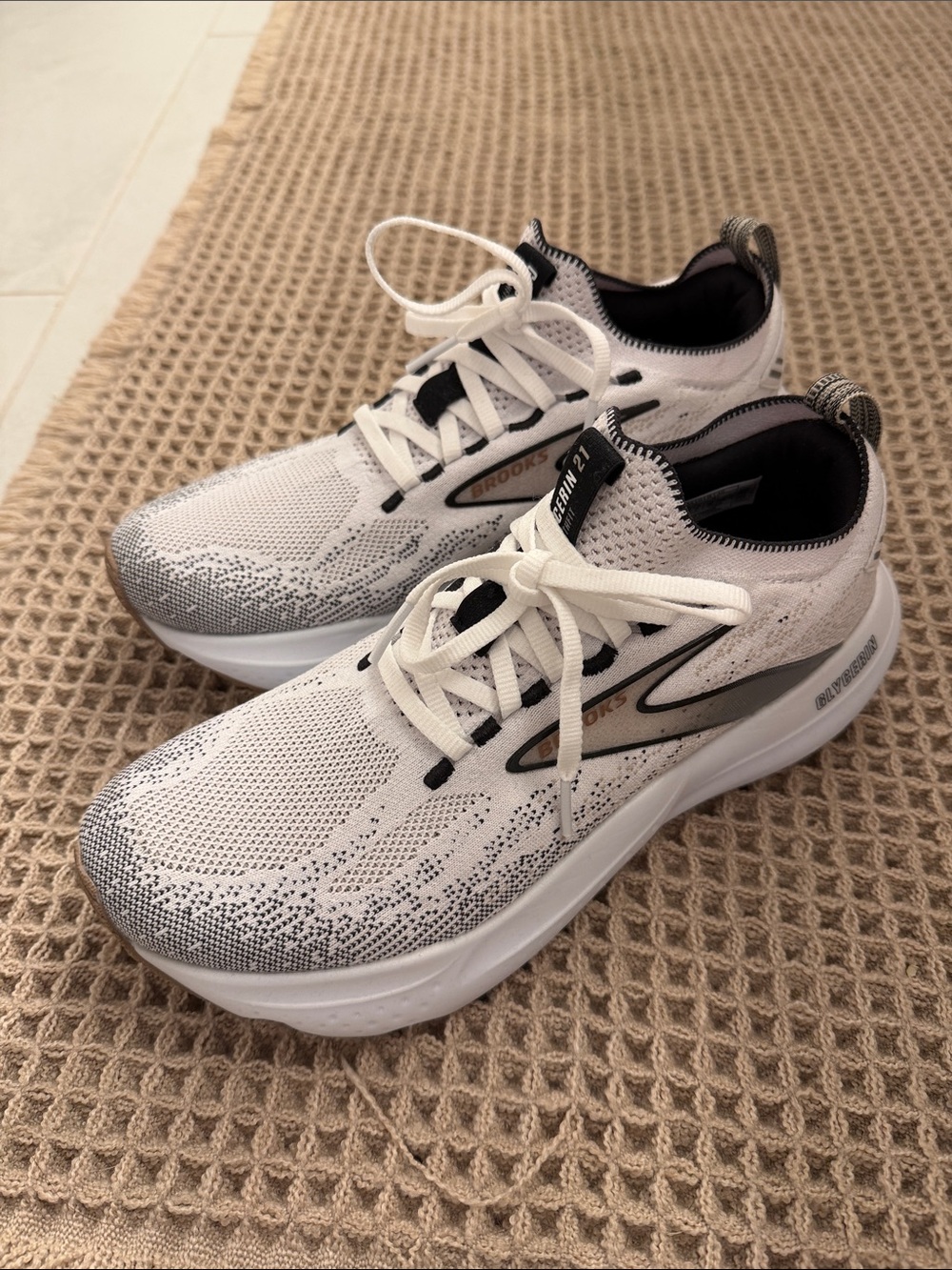 Brooks Women’s Glycerin Stealthfit 21 Neutral Running Shoe - Picture 7 of 11